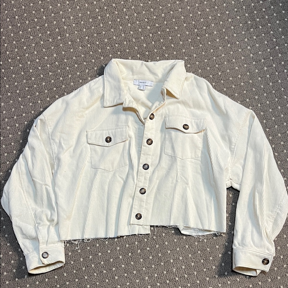 Cream cutoff shacket | size 2X